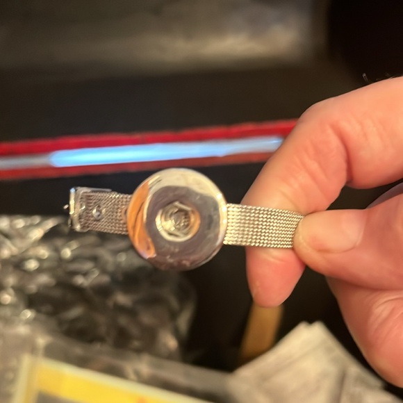 Interchangeable Cuff Snap Bracelet 18mm - Picture 4 of 6